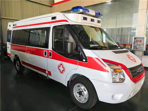 民权县福特V362救护车